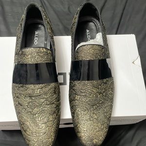 ALDO brand new hold dressing shoes, 9.5